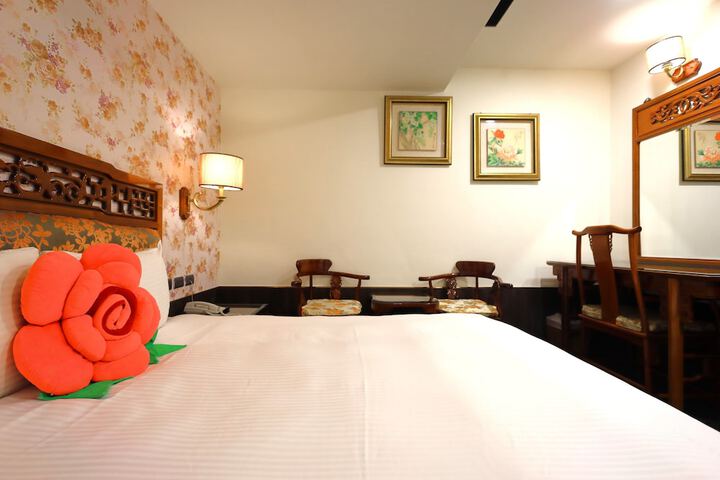 Room 45 of 74