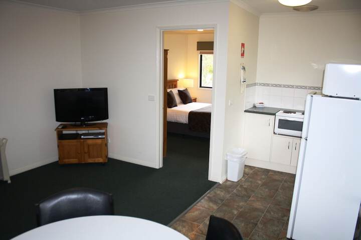 Room 2 of 24