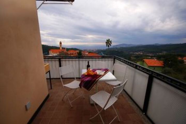 Terrace/Patio 3 of 97