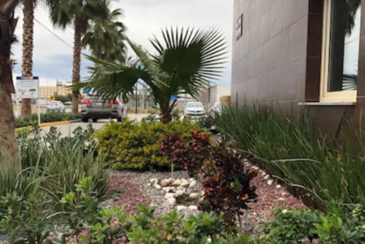 Hotel Exterior 16 of 24
