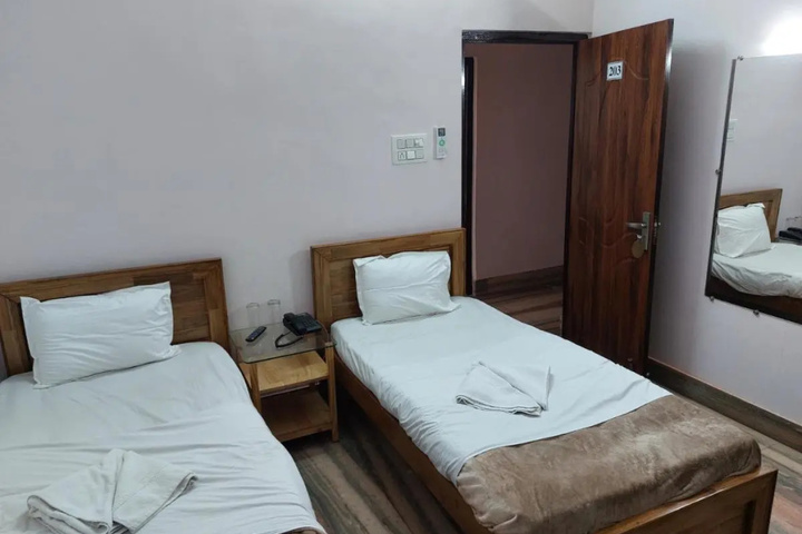Hotel Pal