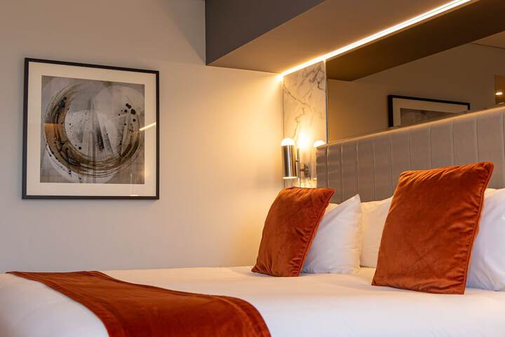 Room 46 of 75