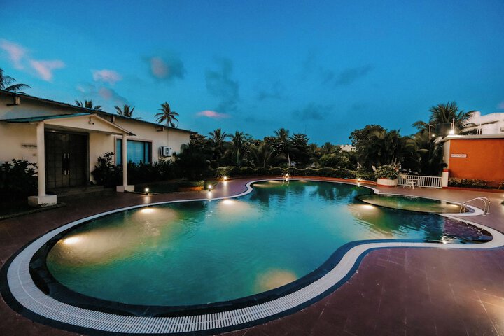 Pool 31 of 70