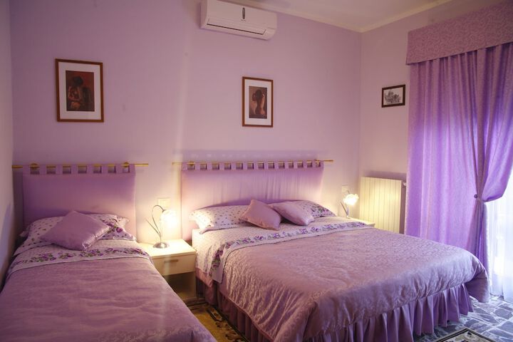 Room 3 of 36
