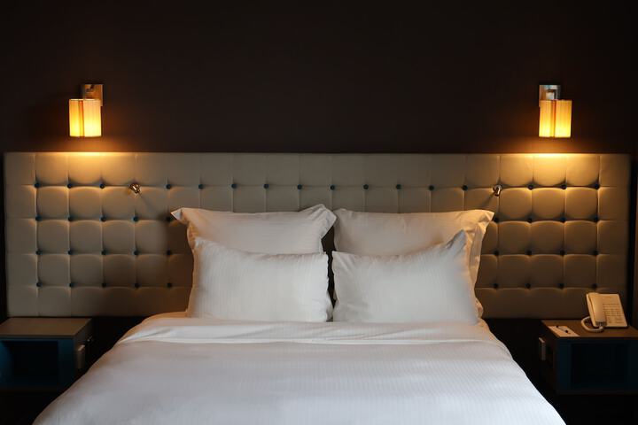 Room 26 of 118