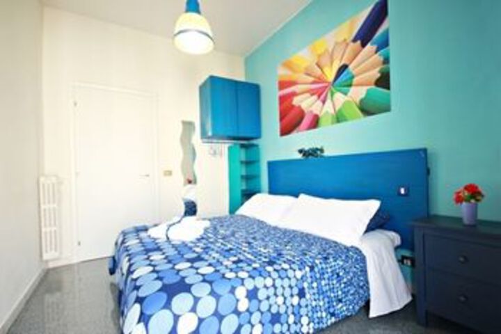 Hotel Suite Photo