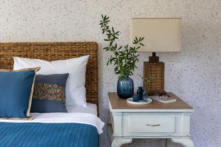 Room 10 of 62