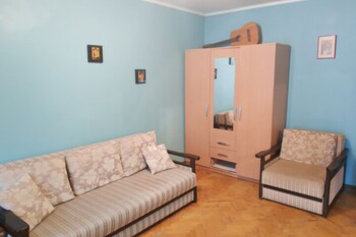 Room 65 of 72