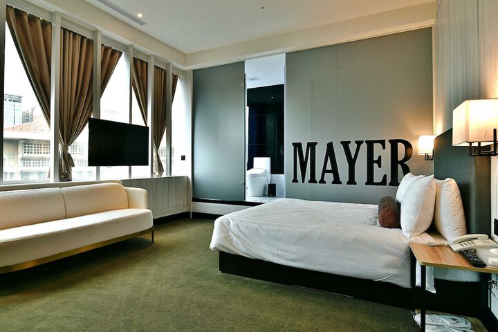Room 19 of 89