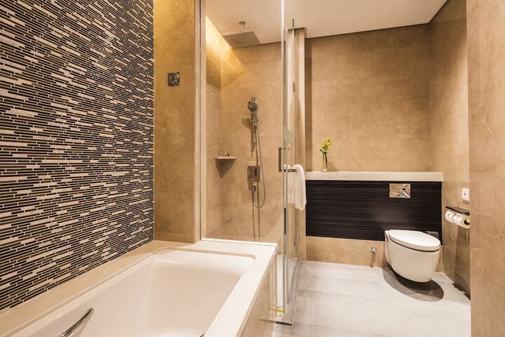 Clean Restrooms