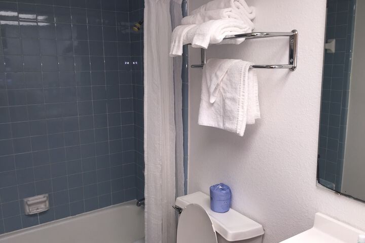 Room 26 of 50