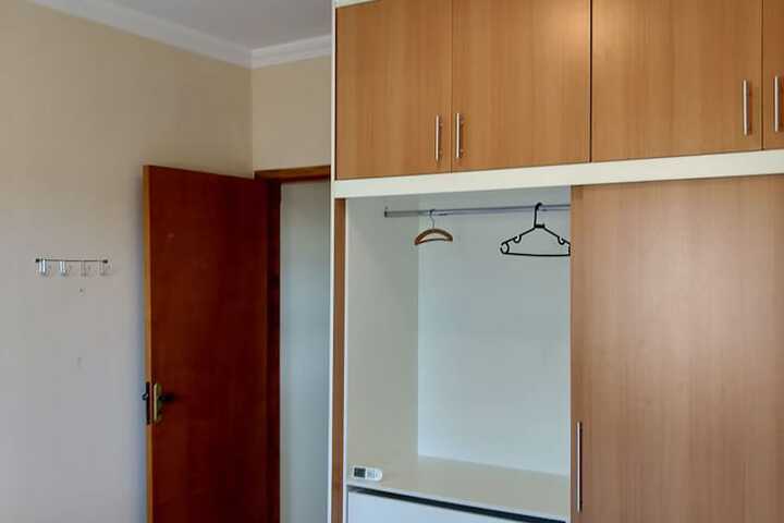 Room 17 of 23