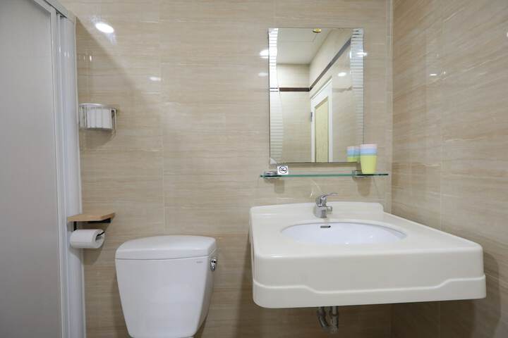 Room 45 of 75