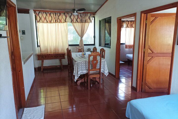 Room 6 of 42