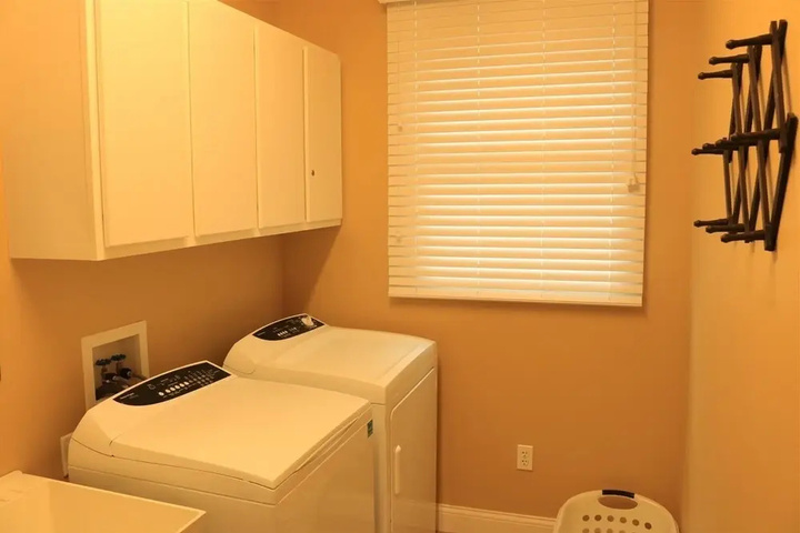 Room 3 of 21