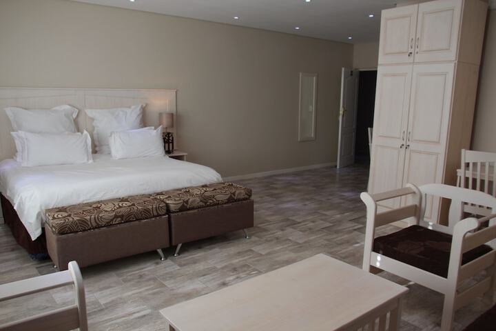 Room 9 of 64
