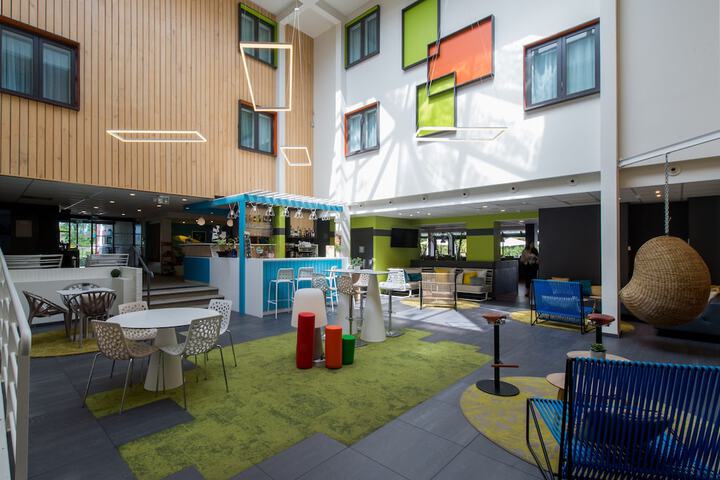 Lobby Entry