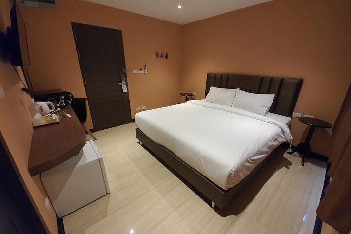 Room 21 of 55