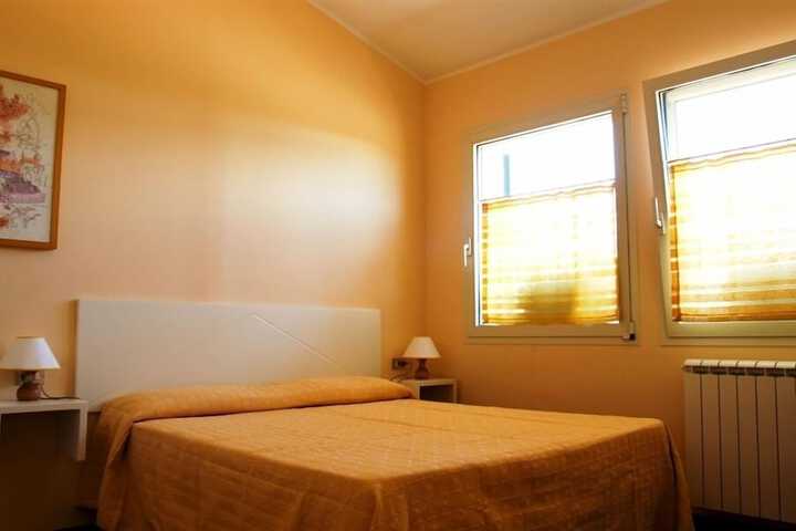Room 8 of 53