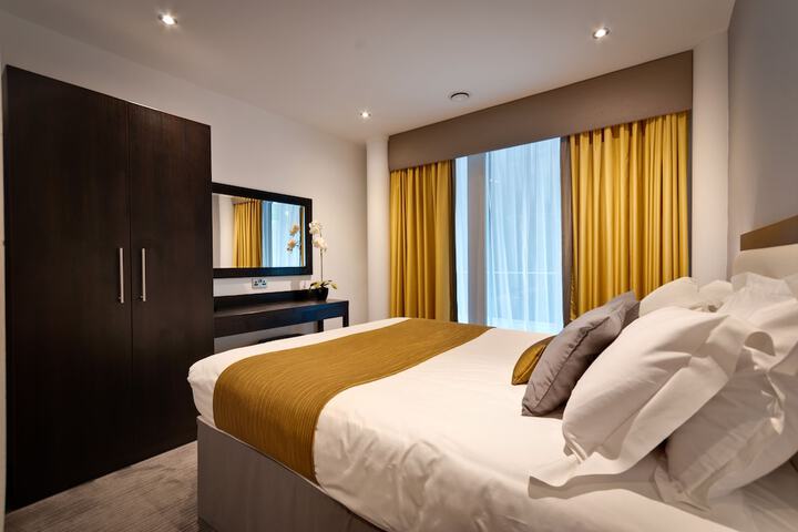 Room 3 of 60