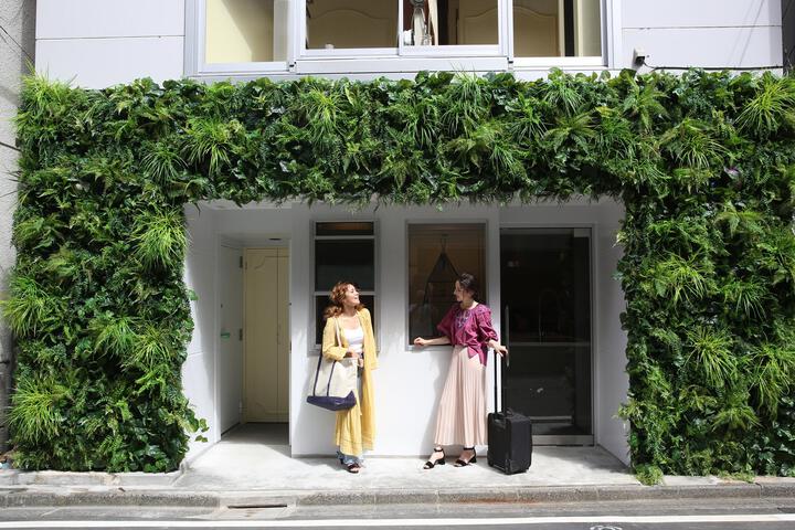 THE WARDROBE HOSTEL ROPPONGI