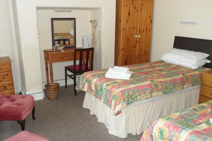 Room 14 of 61