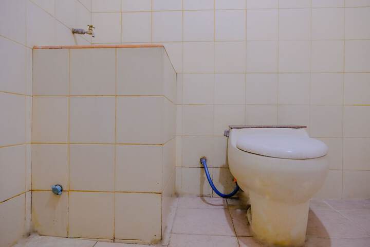 Room 30 of 35