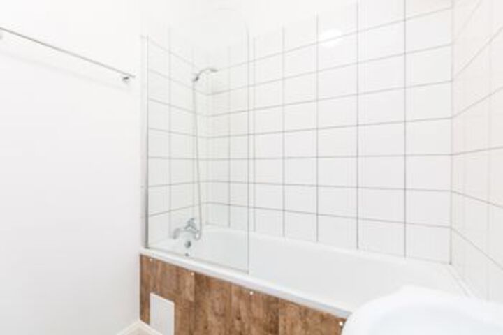 Room 5 of 20