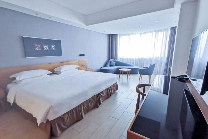 Room 15 of 15