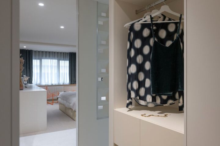 Room 213 of 780