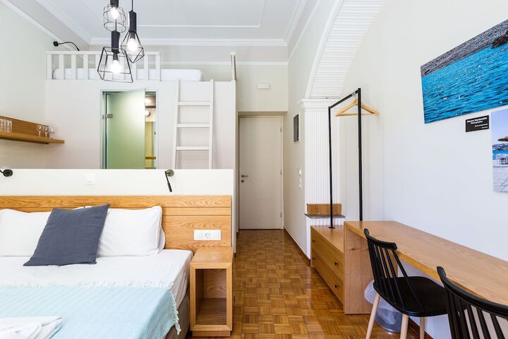 Room 17 of 78