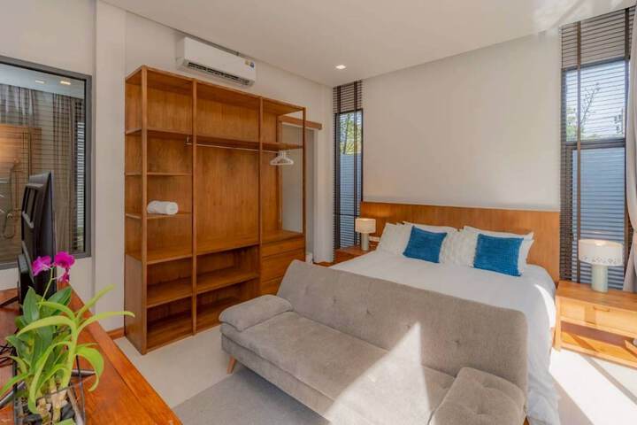 Room 42 of 92