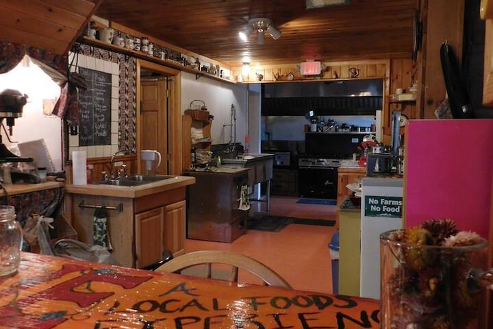 Breakfast/Coffee Service 46 of 61