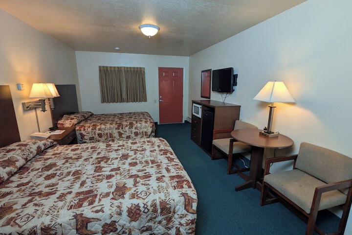Room 53 of 84