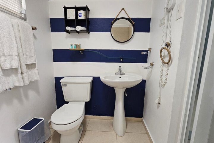 Room 43 of 71
