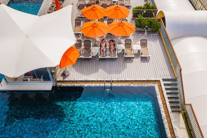Pool 65 of 91