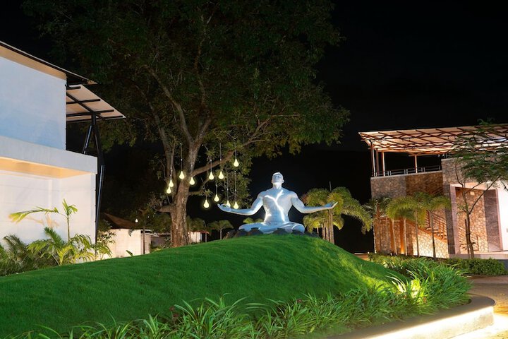 Hotel 102 of 111