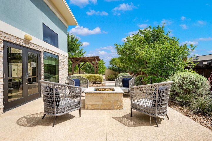 Terrace/Patio 30 of 84