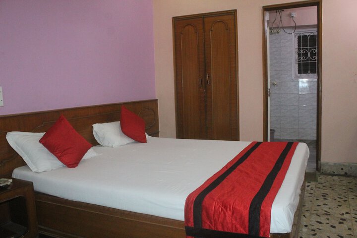 Room 16 of 29