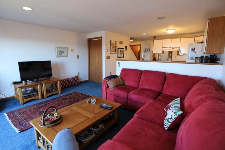Room 2 of 13