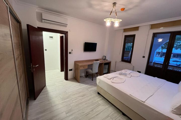 Room 18 of 54