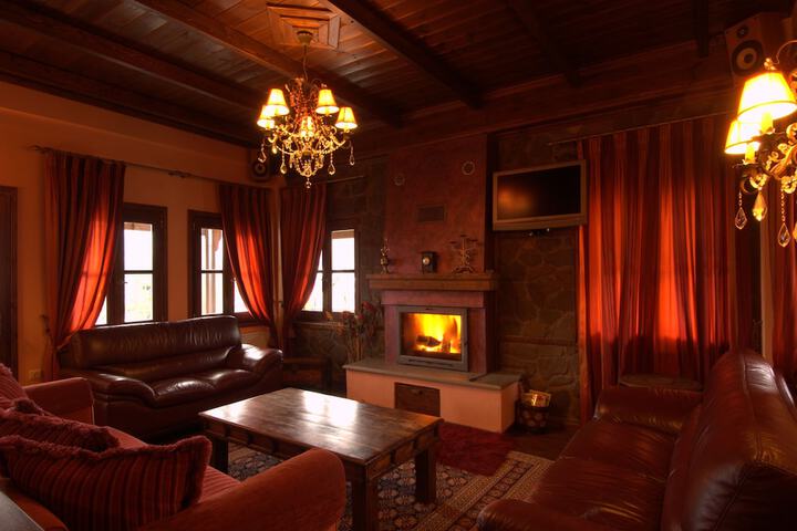 Room 15 of 46