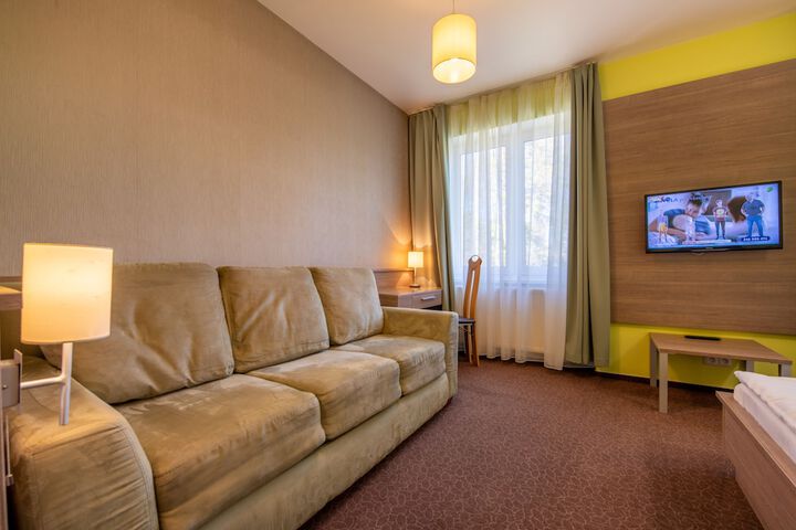 Room 4 of 56