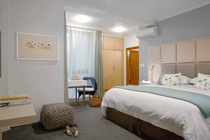 Room 65 of 108