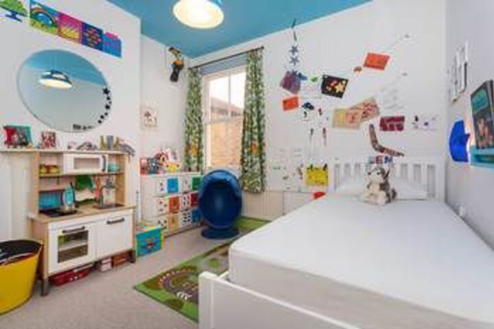 Room 15 of 26