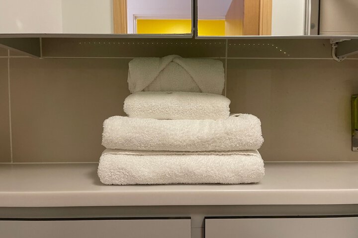 Room 287 of 296