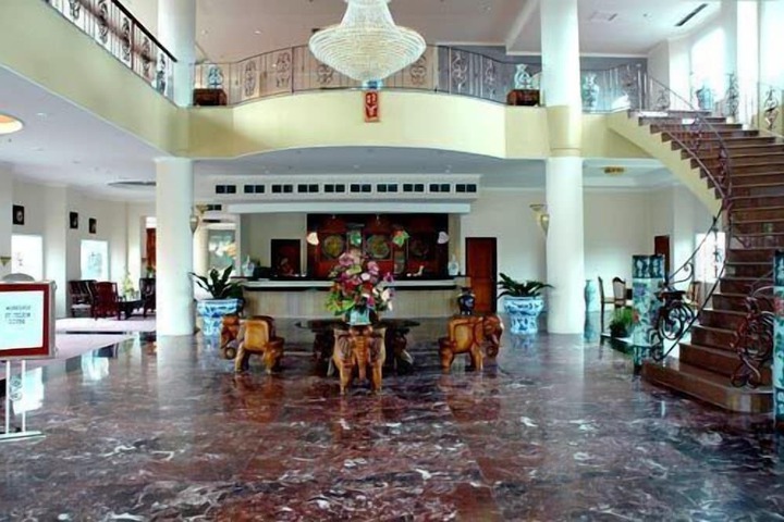 Lobby Entry