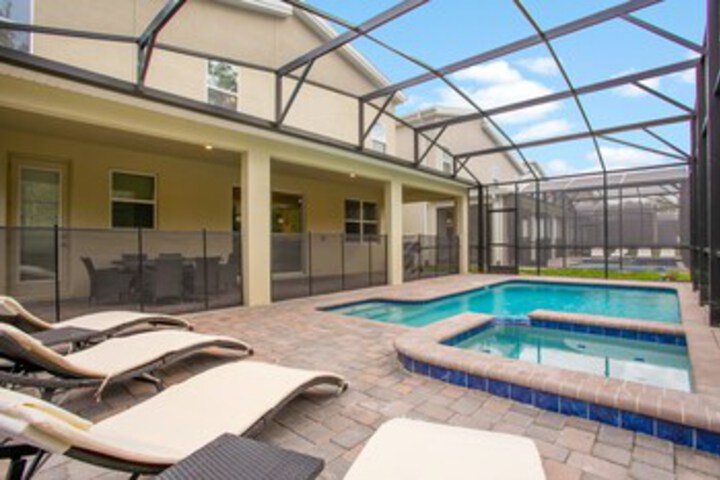 Pool 32 of 67