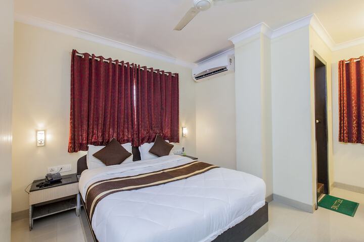Room 2 of 15