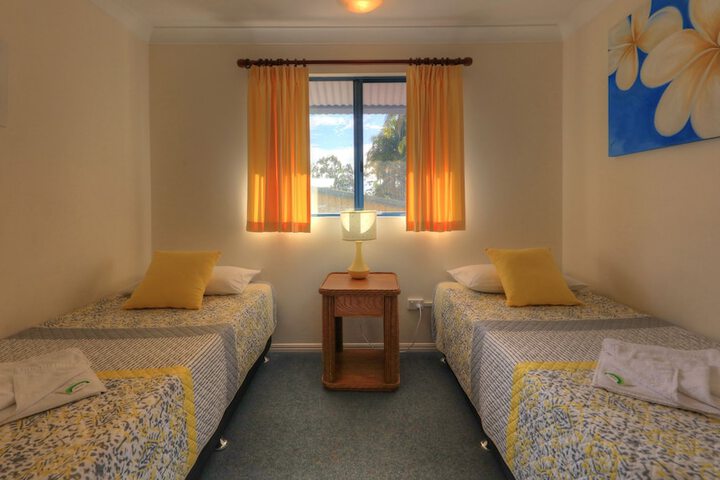 Room 6 of 26